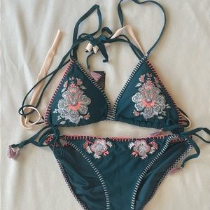 TOPSHOP SET TOP & BIKINI GREEN EMBROIDERED BEADED CROCHET TRIANGLE SET SZ 8